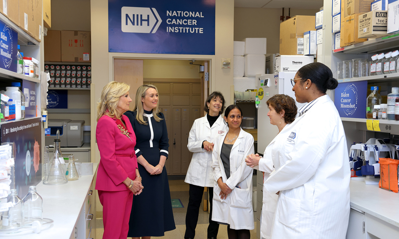 The US First Lady visits cancer researchers at the Clinical Center